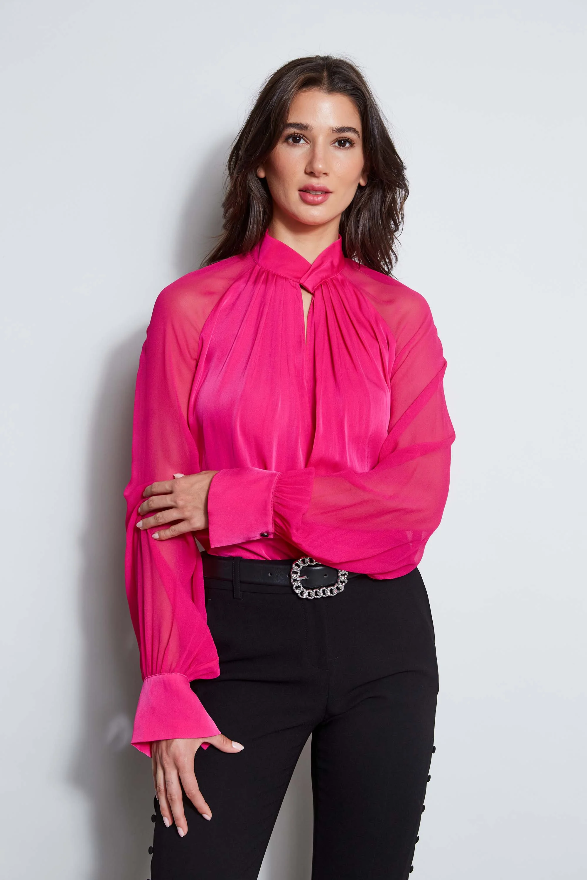 Silk Twist Keyhole Shirt - Inholu